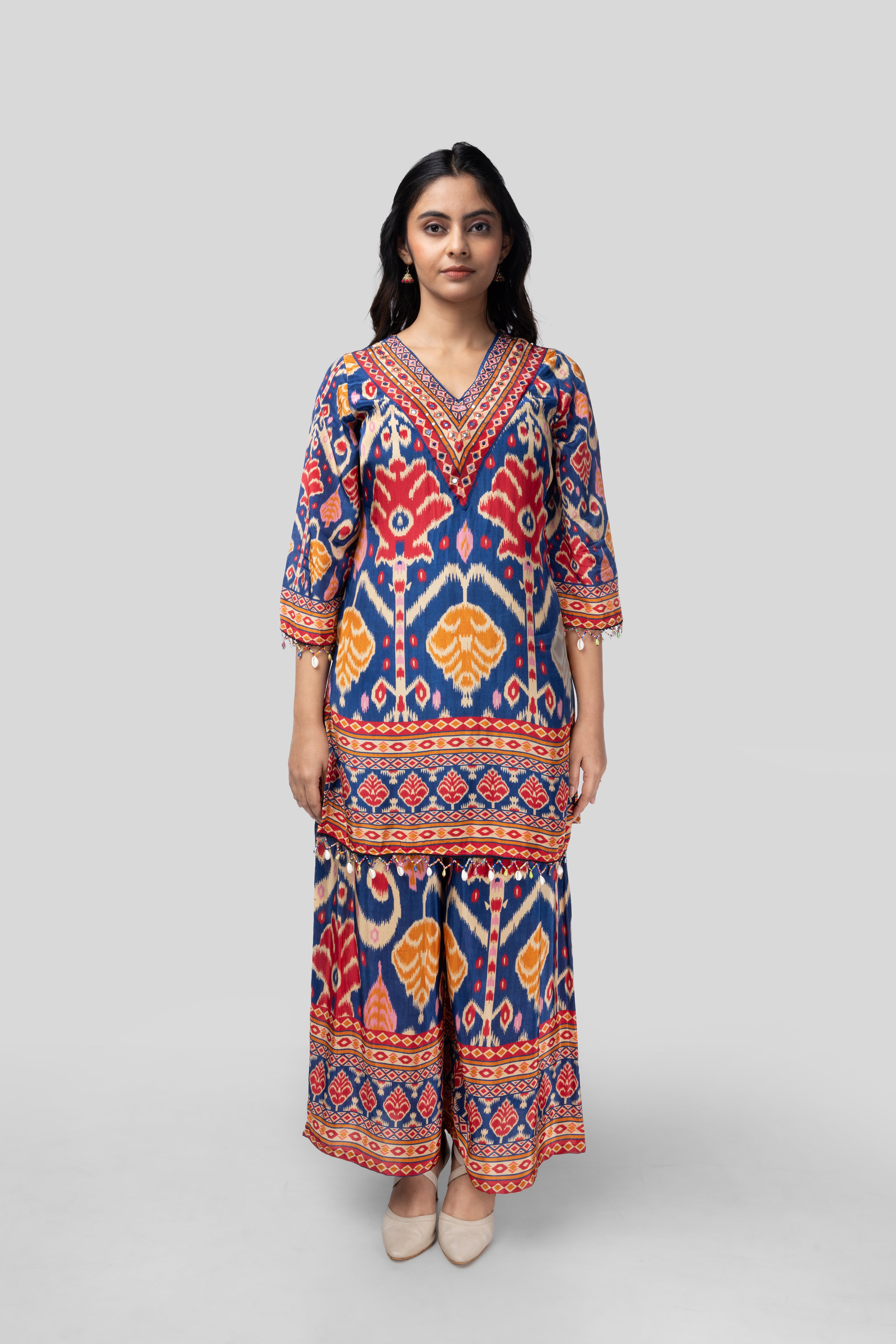 Multicoloured co-ordset with patola print in pure crape