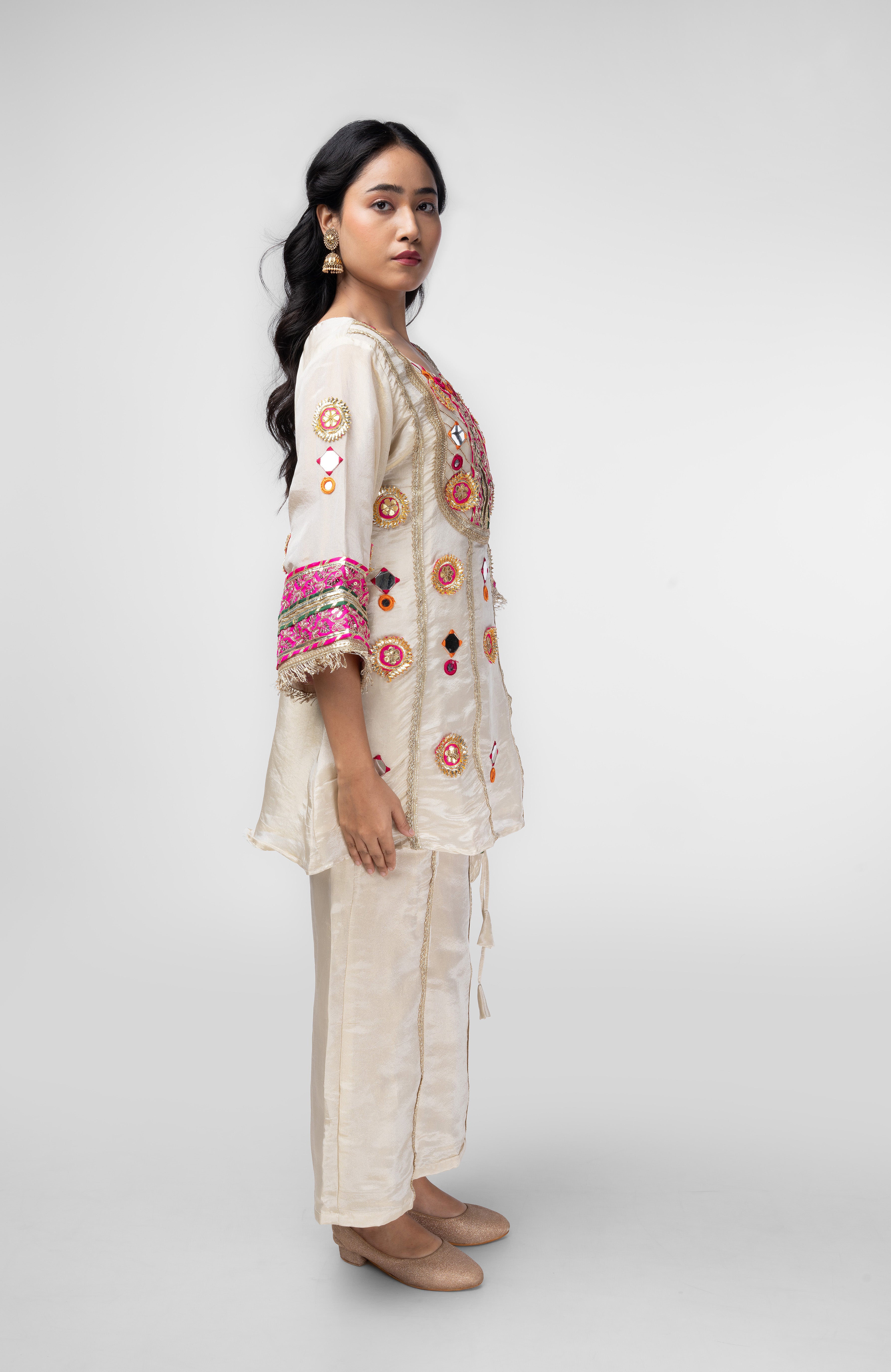 Ivory Embellished Kurti Set with Potli