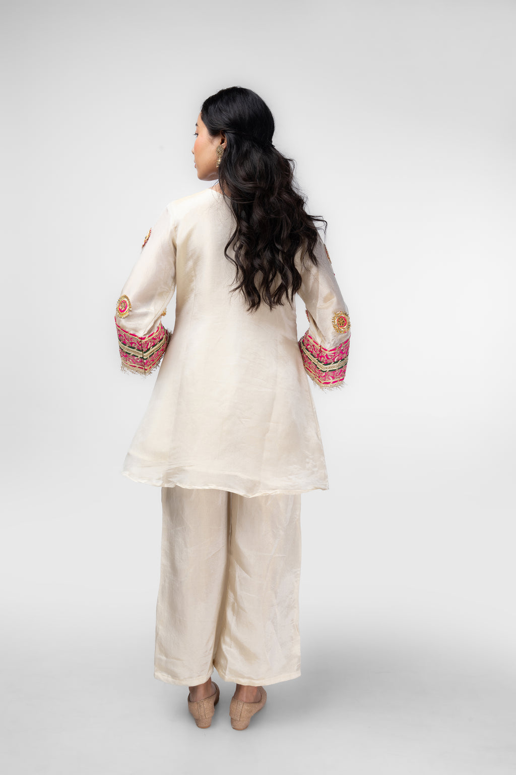 Ivory Embellished Kurti Set with Potli